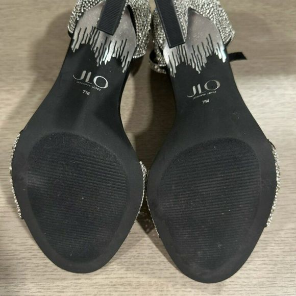 JLO JENNIFER LOPEZ | Irma Sandal | Rhinestone Heels - Picture 10 of 13